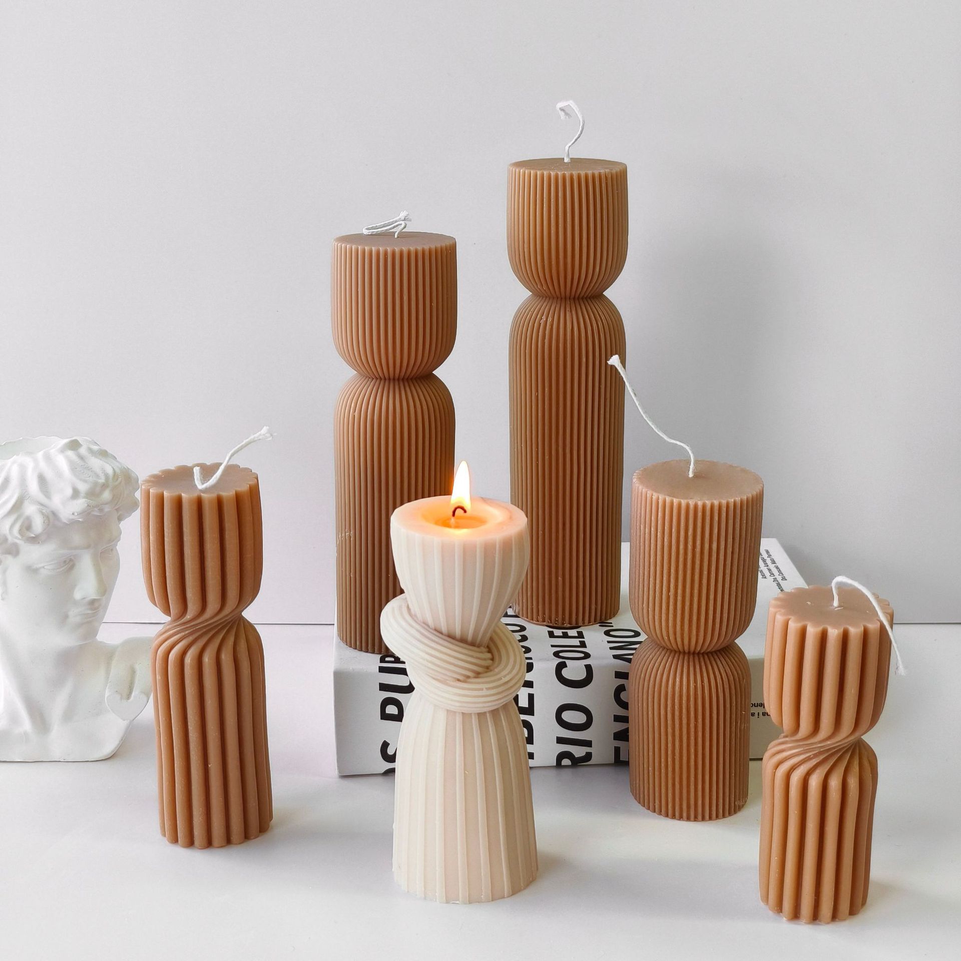Striped Cylinder Aroma Candle  - Soy Candle Fragrance Oil 评论和价格